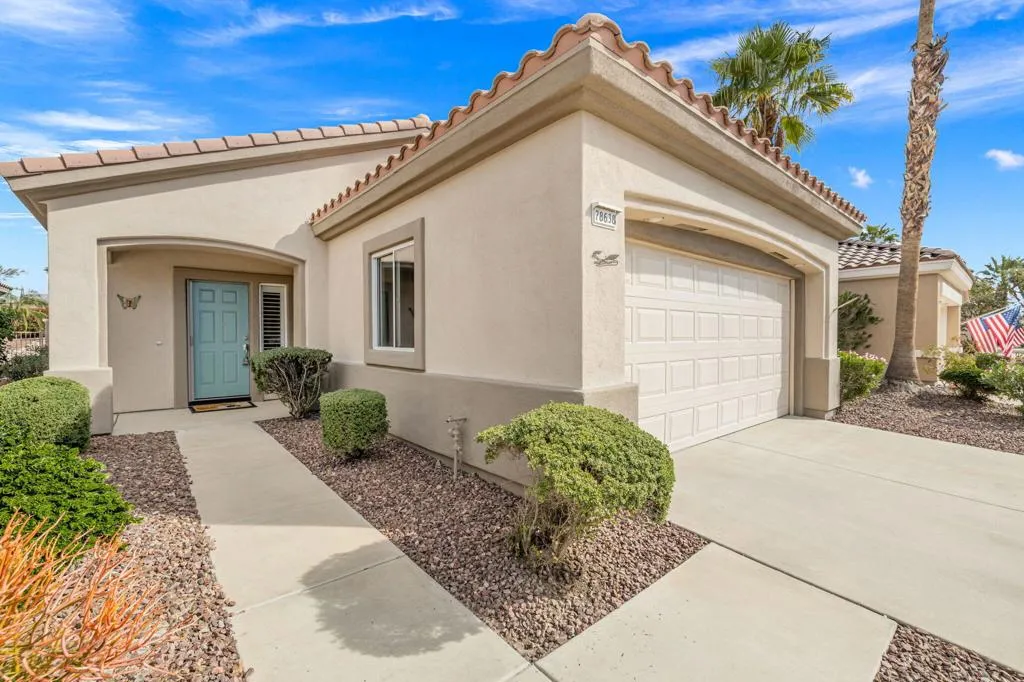 78638 Hampshire Avenue, Palm Desert, California 92211 home-pic-5