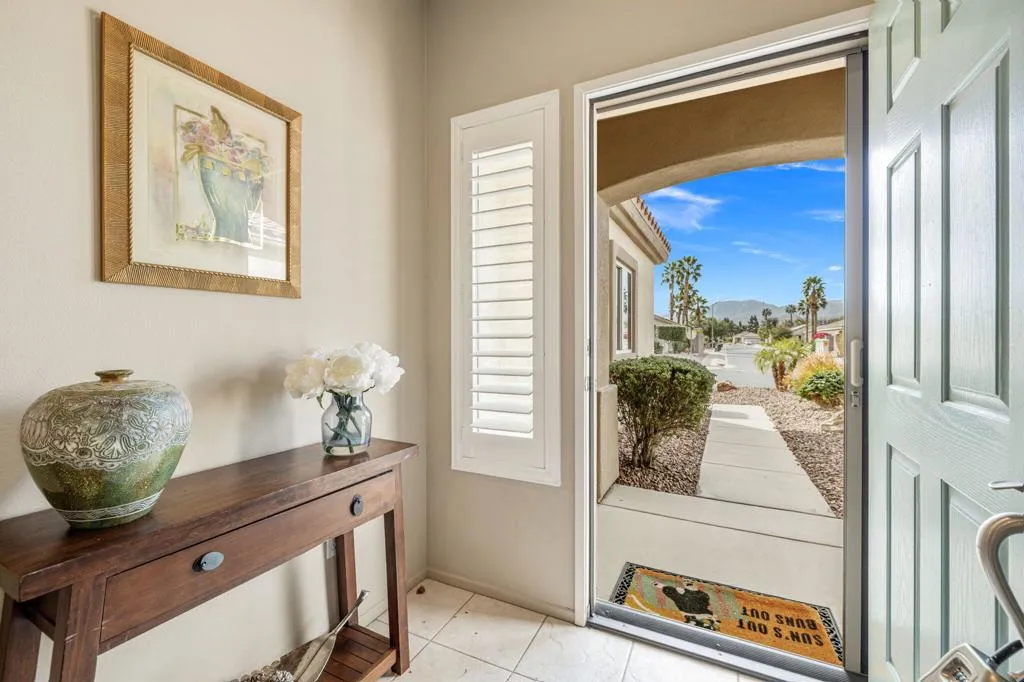 78638 Hampshire Avenue, Palm Desert, California 92211 home-pic-8