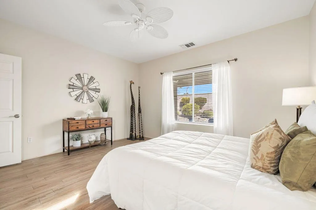 78638 Hampshire Avenue, Palm Desert, California 92211 home-pic-23