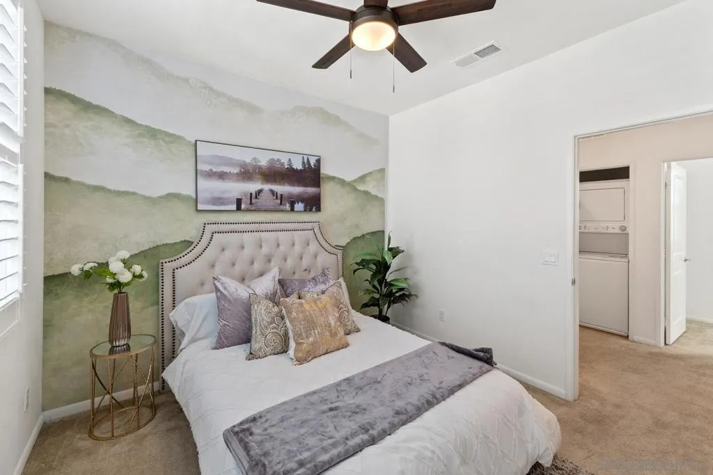 2328 Columba Gln, Escondido, California 92025 home-pic-25