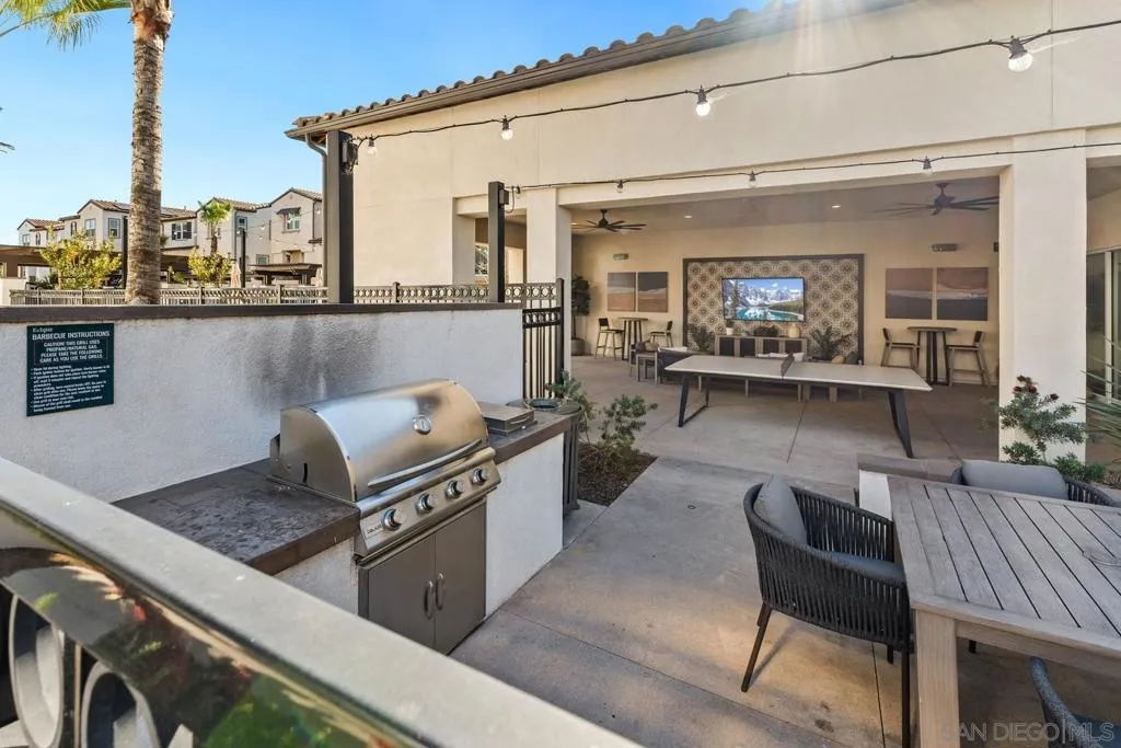 2328 Columba Gln, Escondido, California 92025 home-pic-50