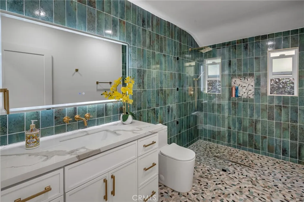 346 Molino, Long Beach, California 90814 home-pic-26