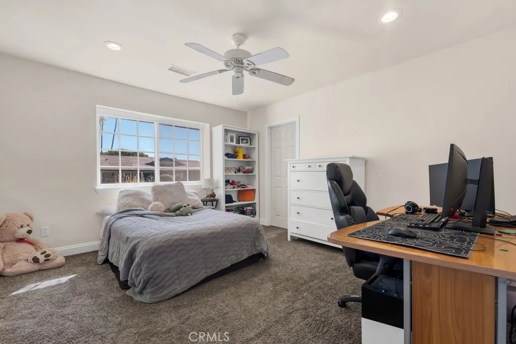 12349 Kenny Drive, Granada Hills, California 91344 home-pic-33