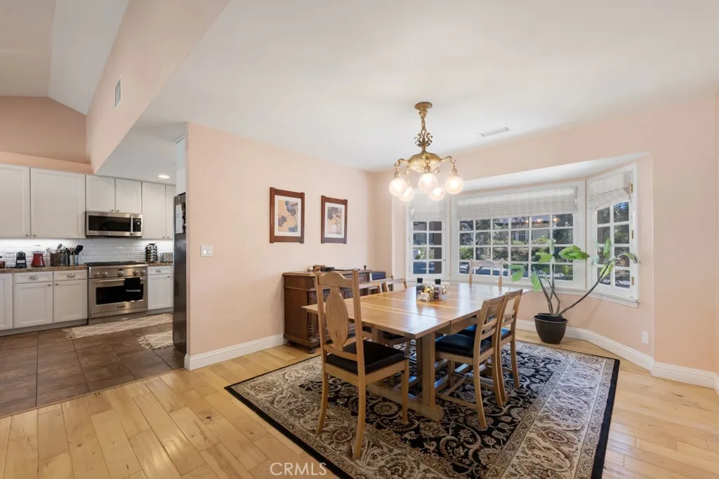 12349 Kenny Drive, Granada Hills, California 91344 home-pic-17