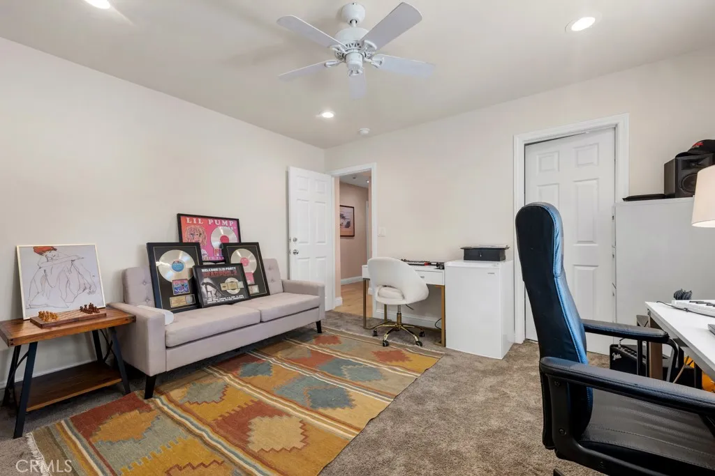 12349 Kenny Drive, Granada Hills, California 91344 home-pic-36