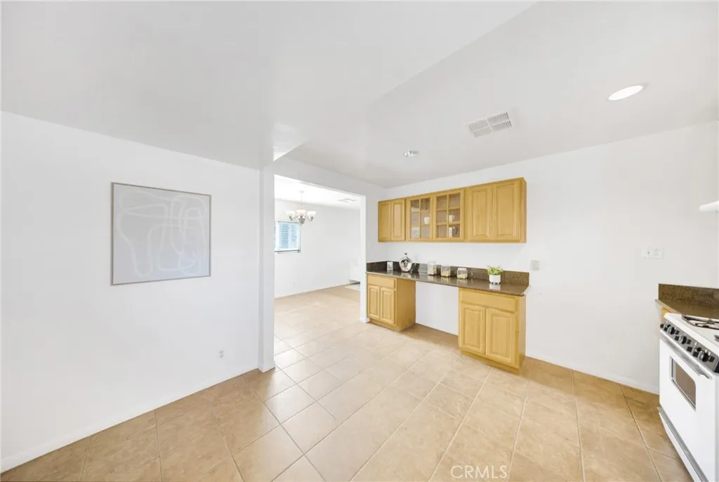 305 Bluffdale, Monterey Park, California 91755 home-pic-15