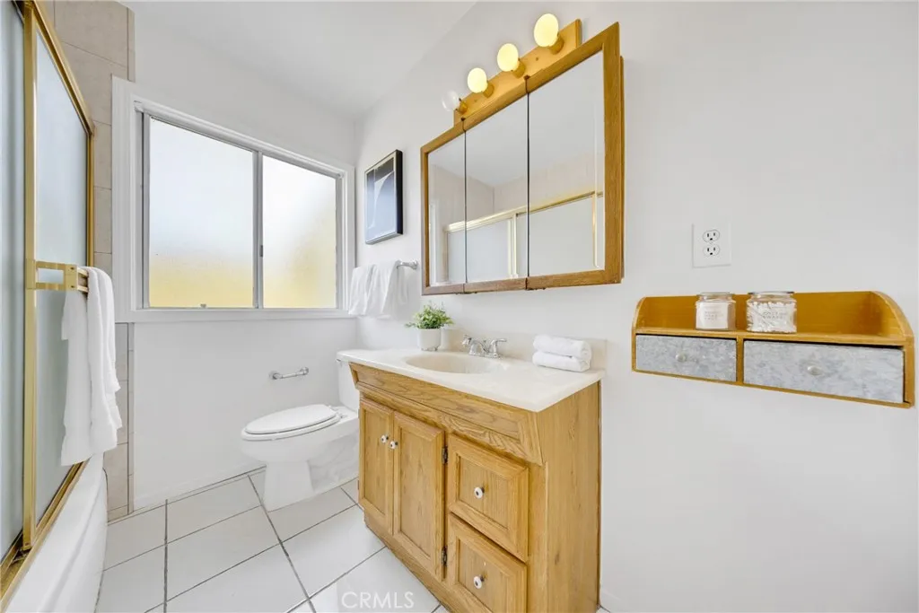 305 Bluffdale, Monterey Park, California 91755 home-pic-25
