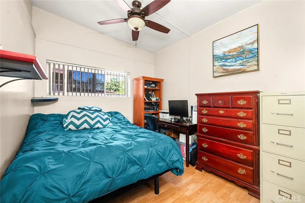 506 W Rosslynn, Fullerton, California 92832 home-pic-20