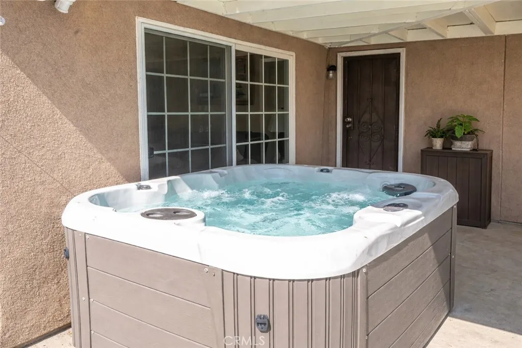 506 W Rosslynn, Fullerton, California 92832 home-pic-22