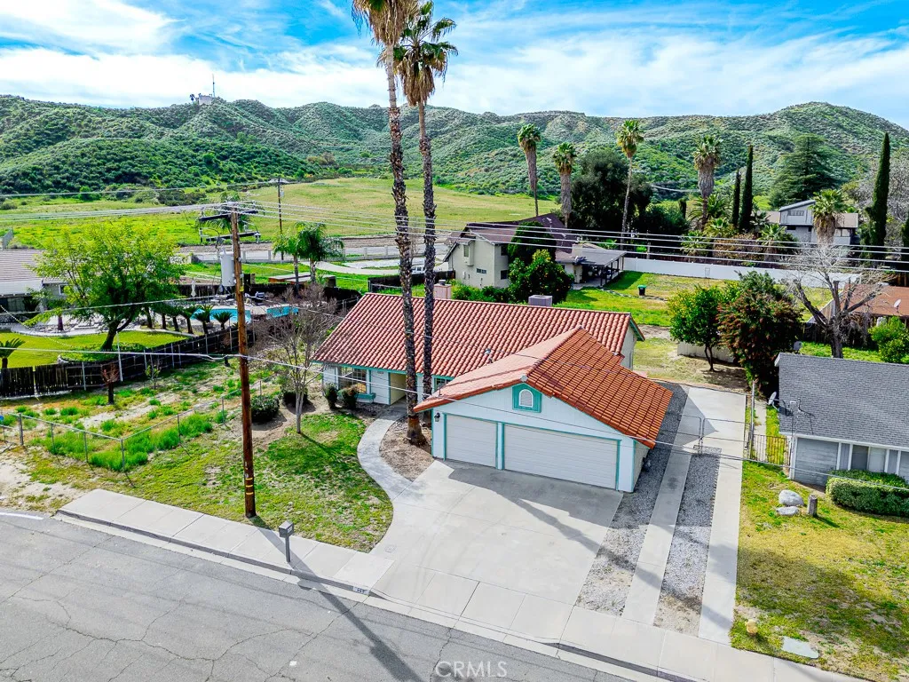669 N Meridian, Hemet, California 92544 home-pic-42