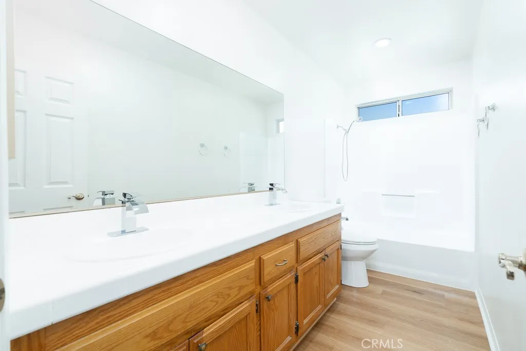 669 N Meridian, Hemet, California 92544 home-pic-11