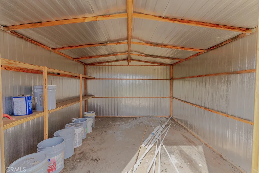669 N Meridian, Hemet, California 92544 home-pic-38