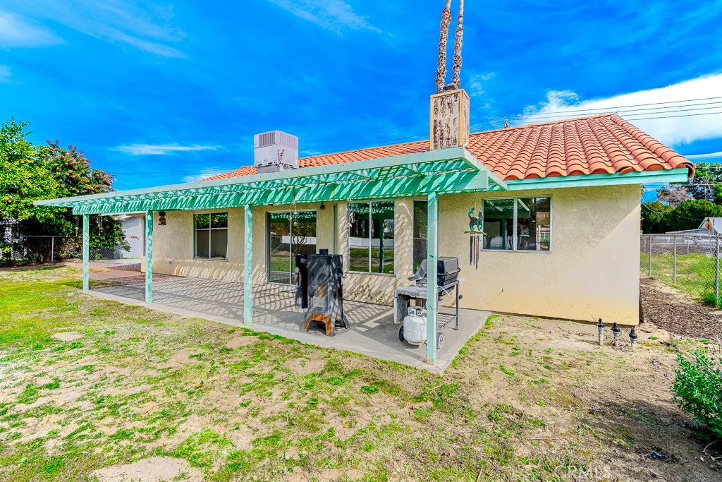 669 N Meridian, Hemet, California 92544 home-pic-31