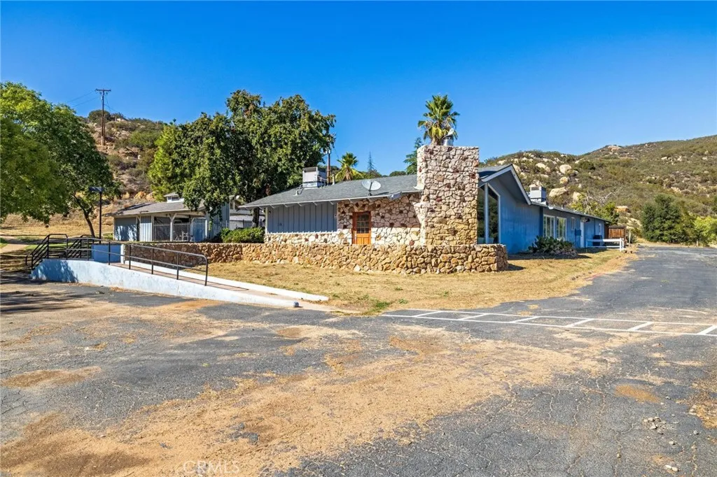 35025 -35065 Highway 79, Warner Springs, California 92086 home-pic-27