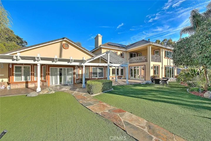 1025 N Horseshoe Bend, Walnut, California 91789