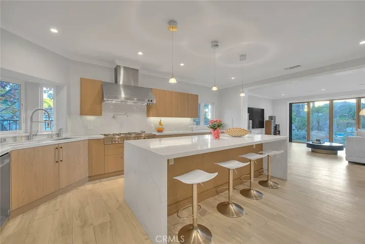 1025 N Horseshoe Bend, Walnut, California 91789