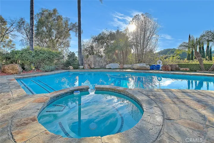 1025 N Horseshoe Bend, Walnut, California 91789