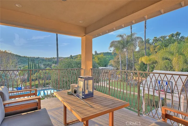 1025 N Horseshoe Bend, Walnut, California 91789