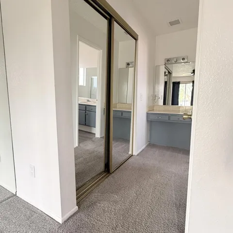 5AC72346-3221-4838-AF5A-1A01D7E6F55A_1_2