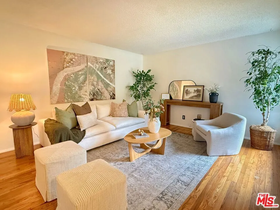 5773 Clemson Street, Los Angeles, California 90016 home-pic-3