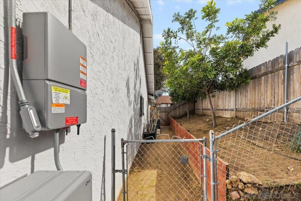 12448 Ridgeton Dr, Lakeside, California 92040 home-pic-41