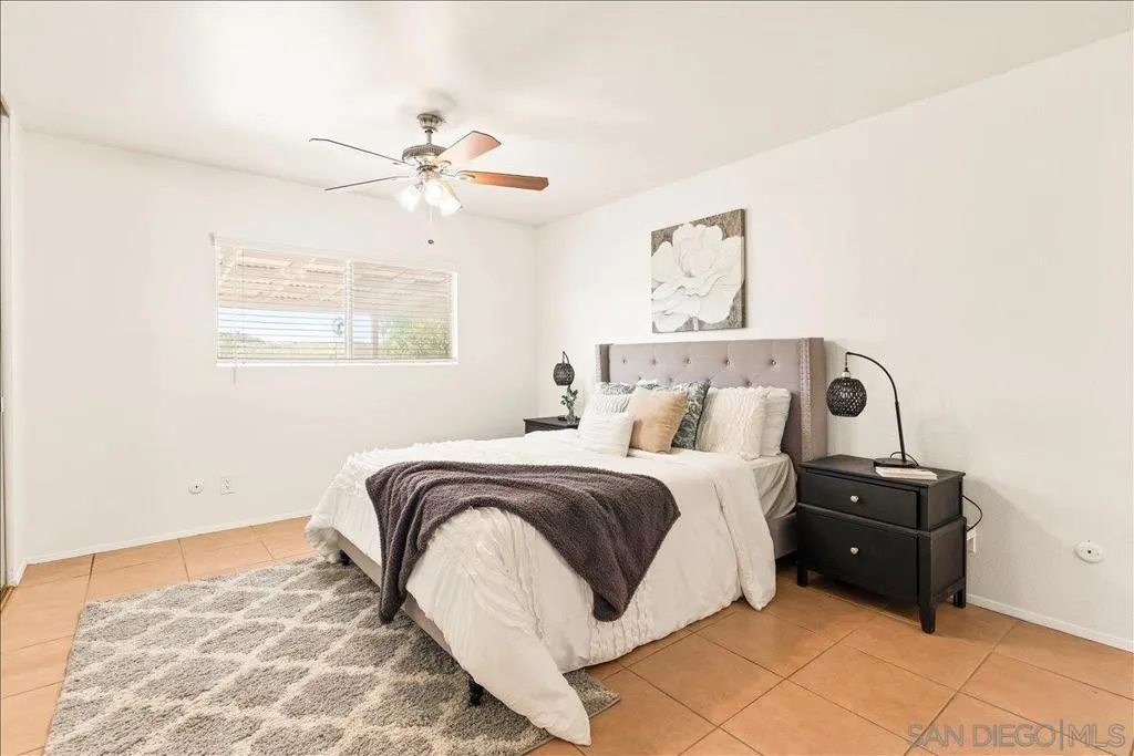 12448 Ridgeton Dr, Lakeside, California 92040 home-pic-29