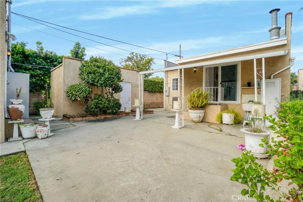 11290 Ivy Place, Los Angeles, California 90064 home-pic-23