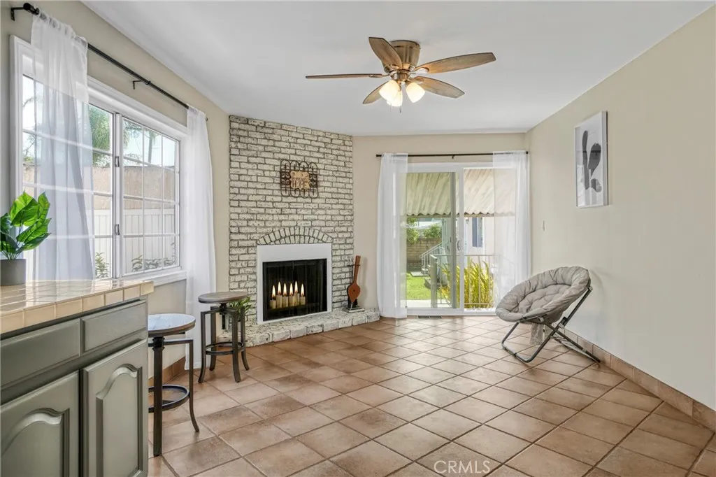 11290 Ivy Place, Los Angeles, California 90064 home-pic-12