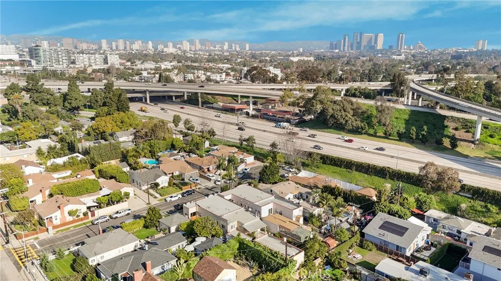 11290 Ivy Place, Los Angeles, California 90064 home-pic-36