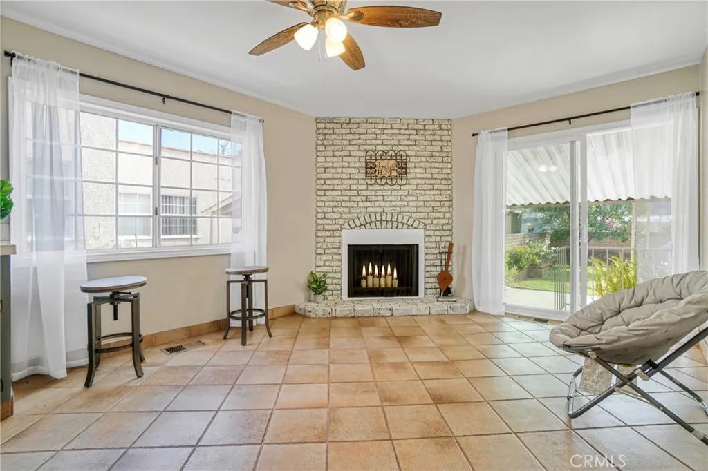 11290 Ivy Place, Los Angeles, California 90064 home-pic-13