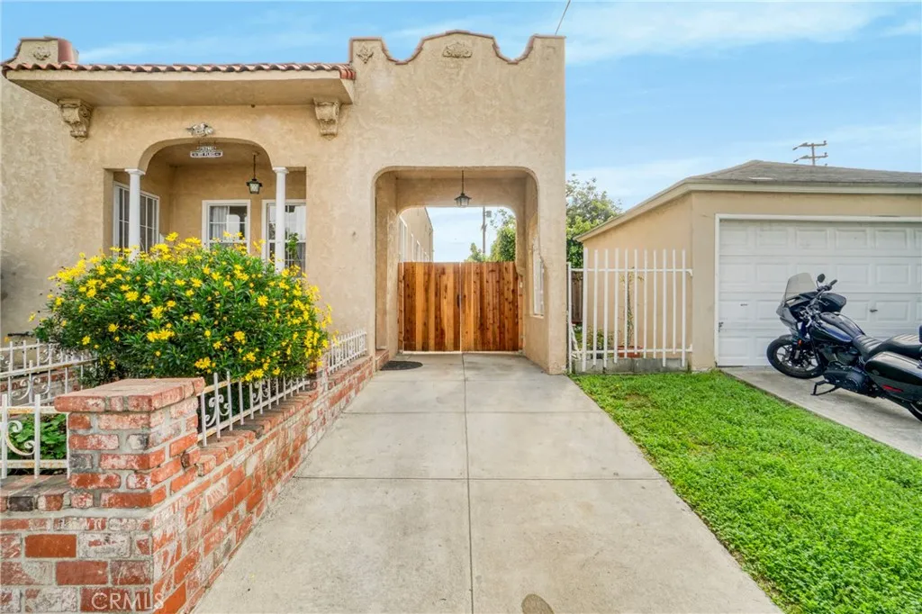 11290 Ivy Place, Los Angeles, California 90064 home-pic-30