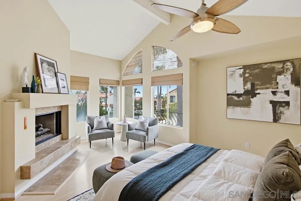 1547 Caminito Solidago, La Jolla, California 92037 home-pic-23