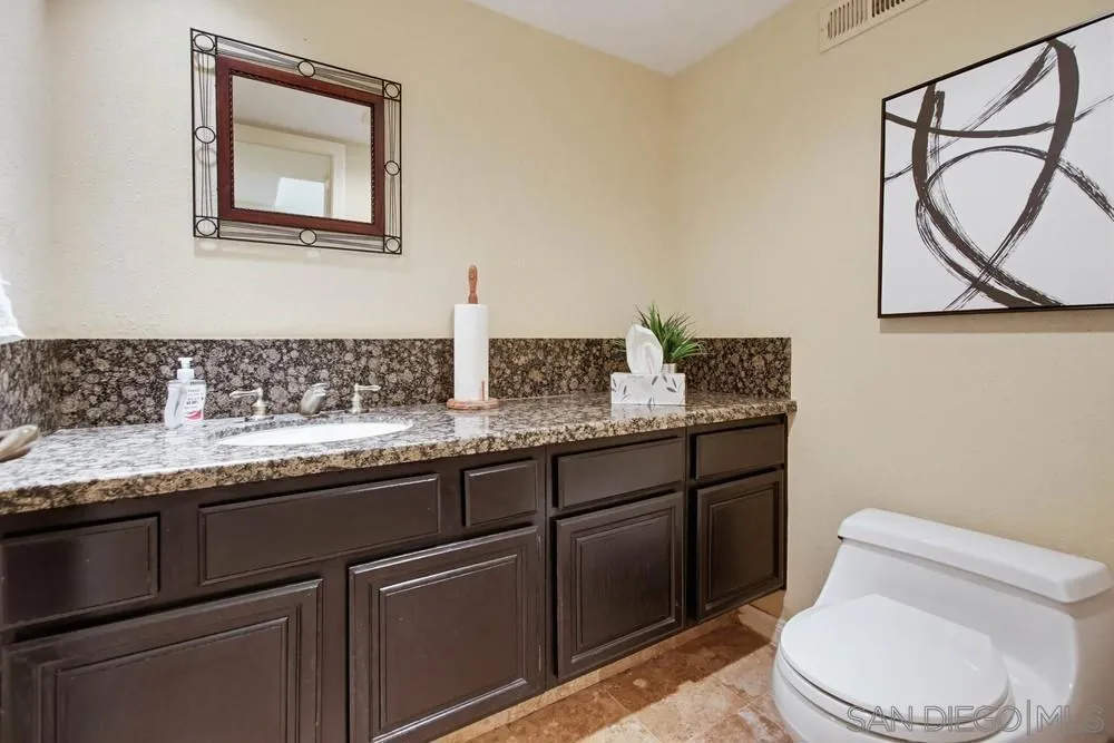 1547 Caminito Solidago, La Jolla, California 92037 home-pic-20