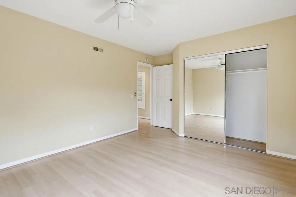 1547 Caminito Solidago, La Jolla, California 92037 home-pic-36