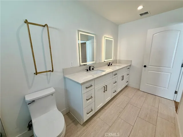 8620 Lubao Avenue, Winnetka, California 91306