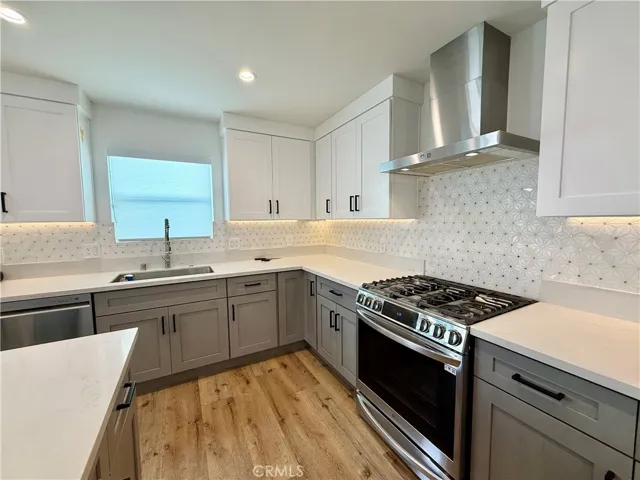 8620 Lubao Avenue, Winnetka, California 91306