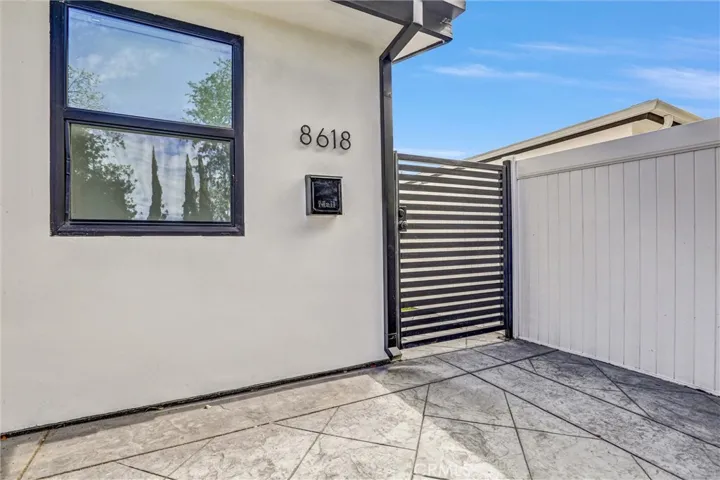 8620 Lubao Avenue, Winnetka, California 91306