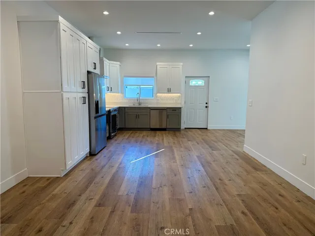 8620 Lubao Avenue, Winnetka, California 91306