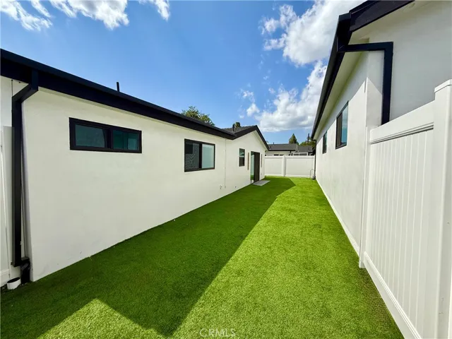 8620 Lubao Avenue, Winnetka, California 91306