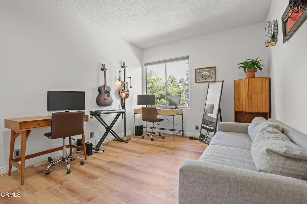 985 E California Boulevard 305, Pasadena, California 91106 home-pic-25