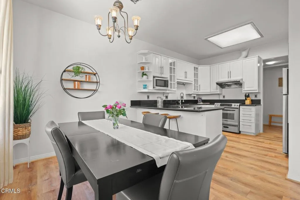 985 E California Boulevard 305, Pasadena, California 91106 home-pic-16