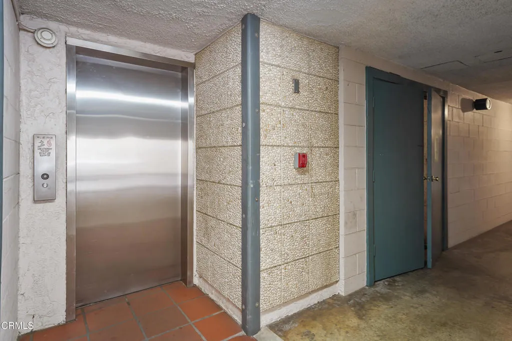 985 E California Boulevard 305, Pasadena, California 91106 home-pic-35