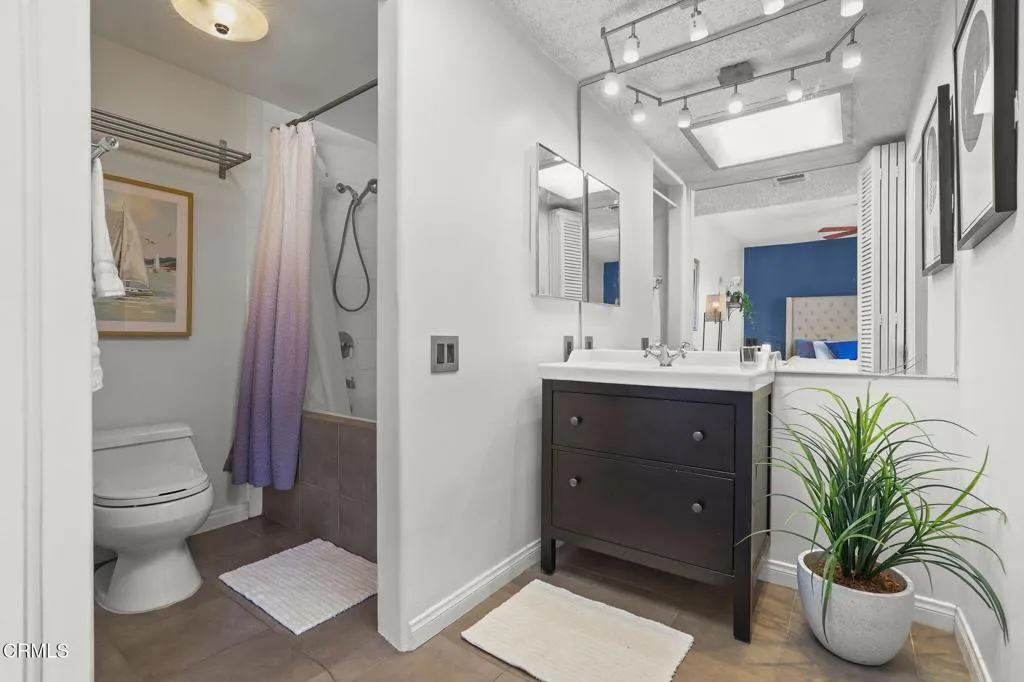 985 E California Boulevard 305, Pasadena, California 91106 home-pic-23