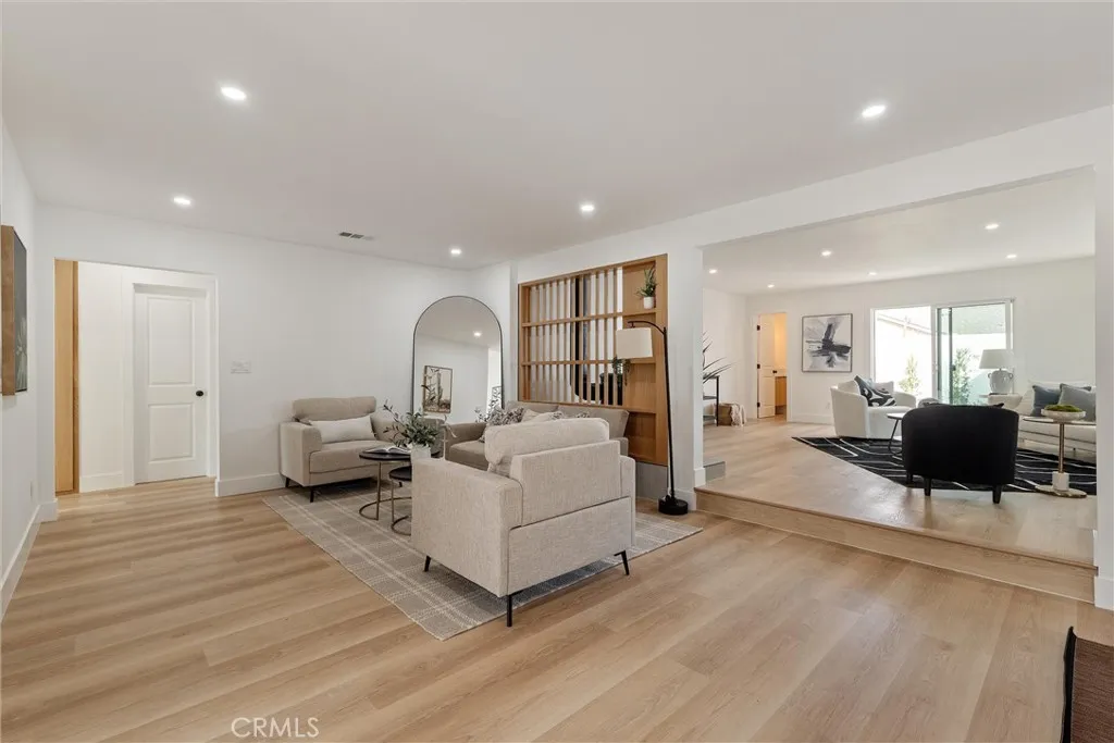 3114 Hackett, Long Beach, California 90808 home-pic-11