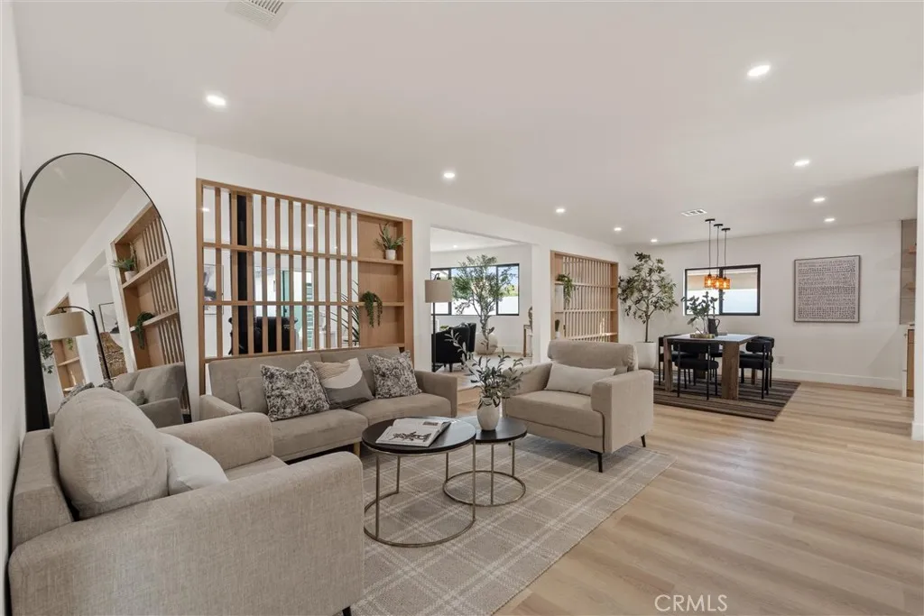 3114 Hackett, Long Beach, California 90808 home-pic-13