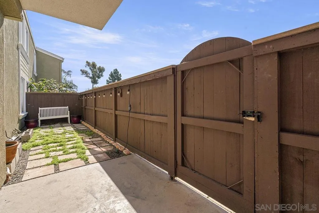 5252 Balboa Arms 120, San Diego, California 92117 home-pic-23