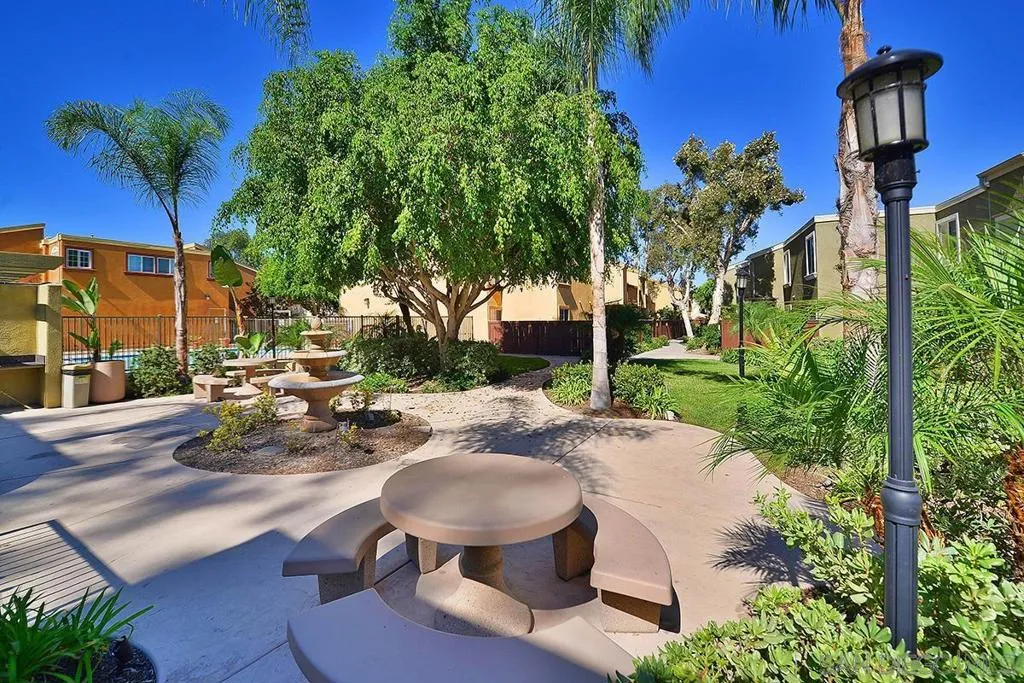 5252 Balboa Arms 120, San Diego, California 92117 home-pic-31