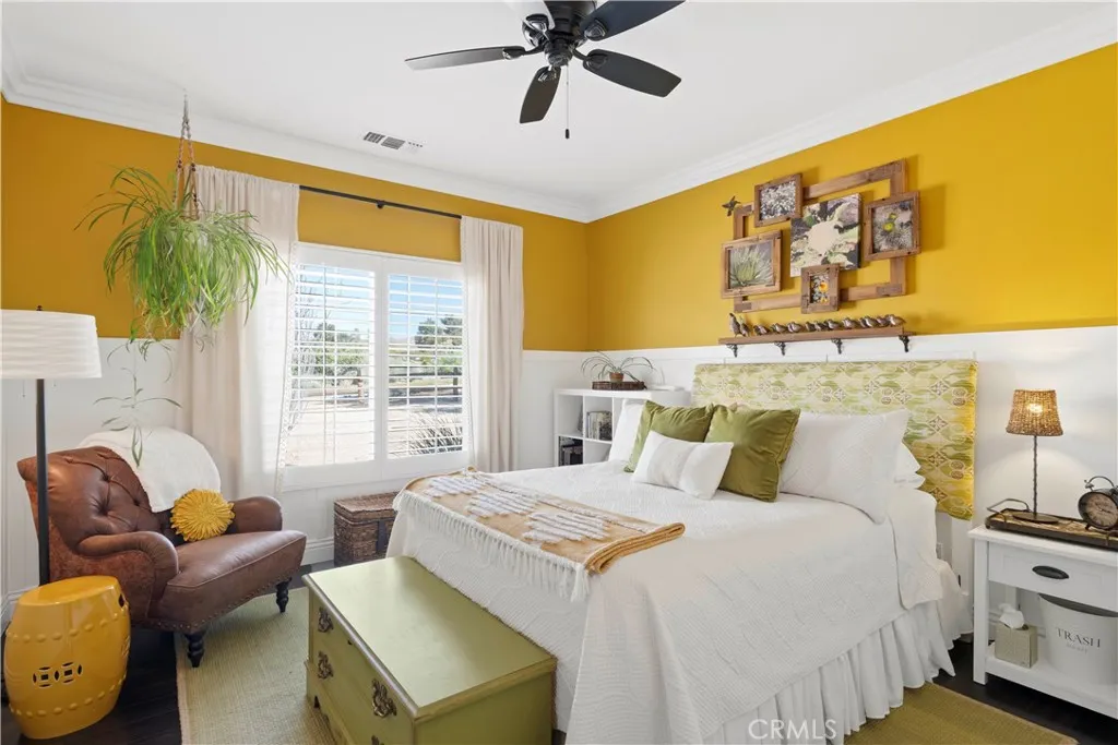 Ceiling fan