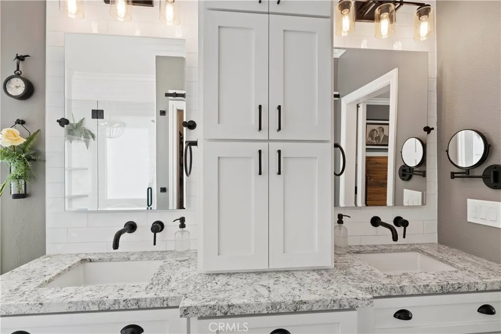 Granite counter tops, double sinks