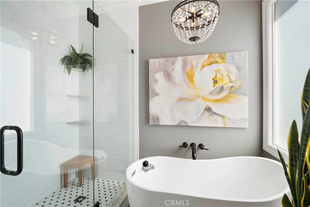 soaking tub